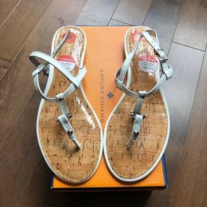 Bnwt Arturo Chiang sandals size 10